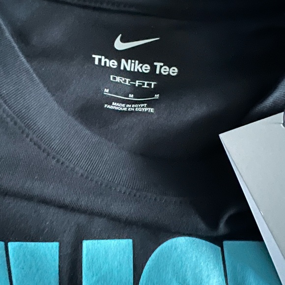 Nike men’s tshirt - Picture 4 of 4